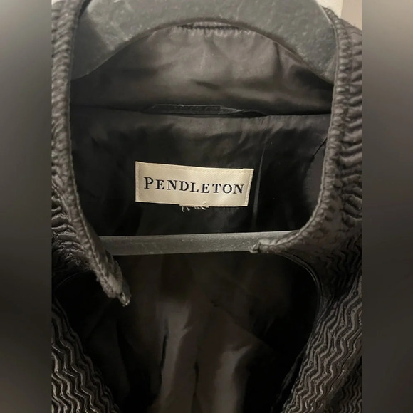 PENDLETON - BLACK JACKET  FULL ZIPPER DECORATIVE PULL  SZ. 8 - Picture 2 of 5
